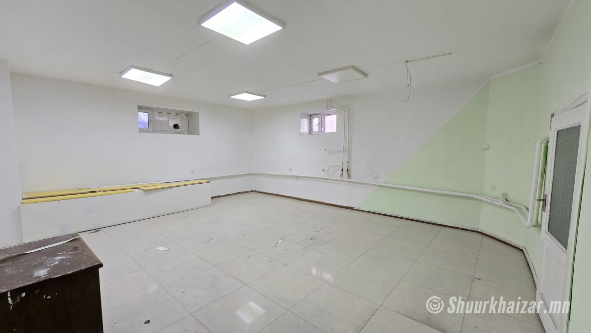 Сүхбаатарын талбайн хойно 120 м.кь үйлчилгээни...